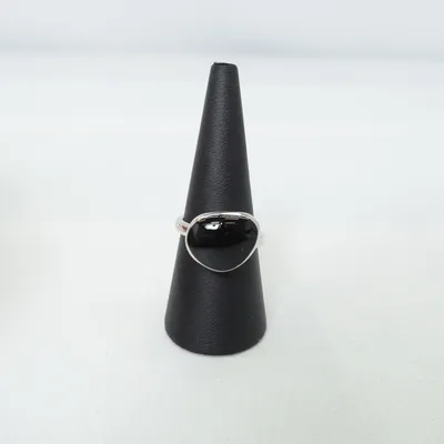 Ring (Sølv, Sort) fra Luna Ukendt metal