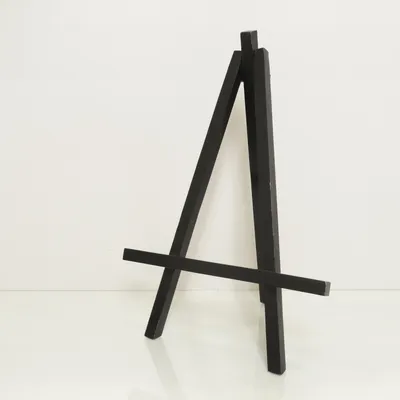 Staffli (Svart) från DAY Birger et Mikkelsen Home