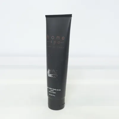 Body scrub (Super Melon Body Scrub) fra Make Up Store