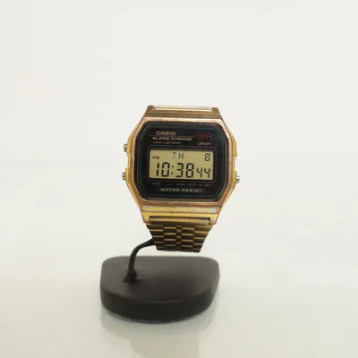 Armbandsur (A159WGE) från Casio