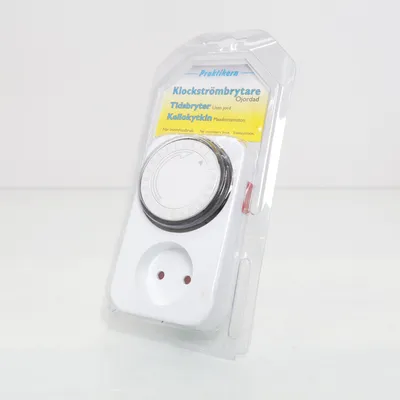 Time switch (White) from Praktikern