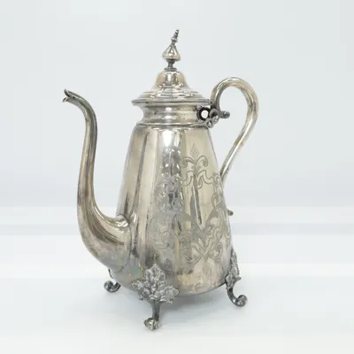 Tekanna (Silverfärgad)