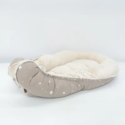 Babynest (Beige) från Totsy Baby