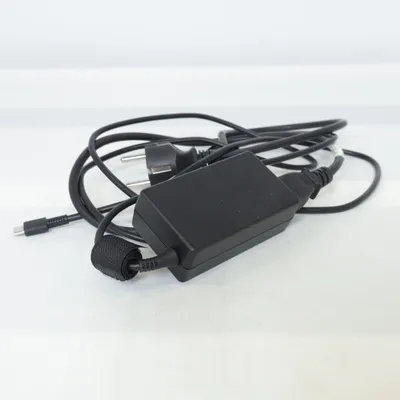 Computer charger (Tpn-Da20) from HP