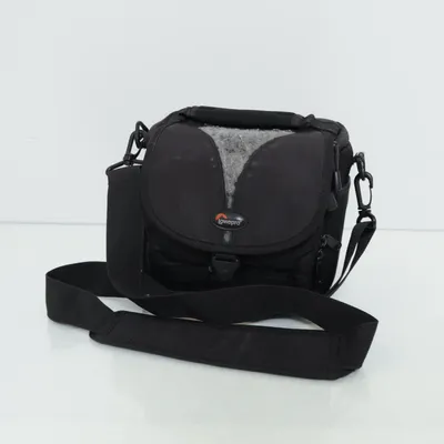 Kameraväska (Svart) från Lowepro