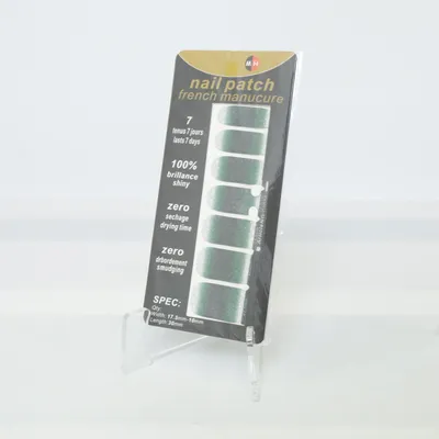Kunstnagels (French Manucure) van M.H