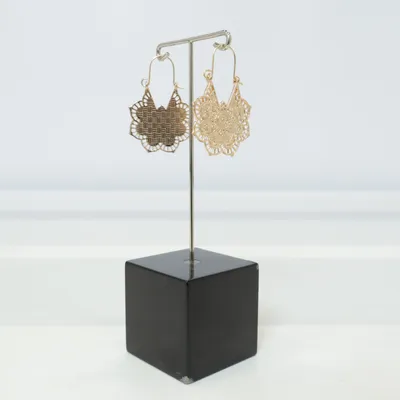 Earrings (Gold) Unknown metal