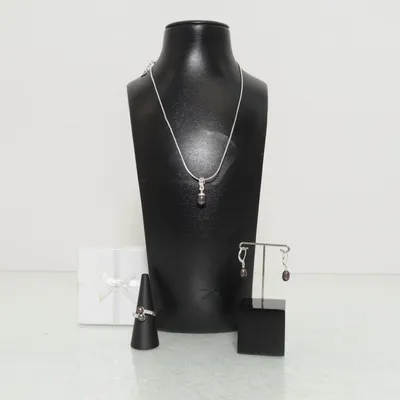 Smyckesset (Silverfärgad, Svart) från Liz Claiborne Okänd metall