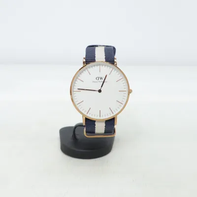 Polshorloge (Blauw, Wit) van Daniel Wellington