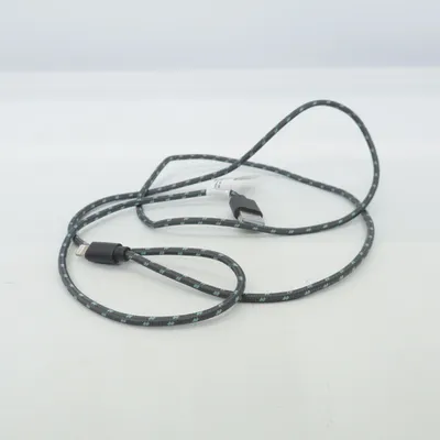 USB-kabel från UKCA