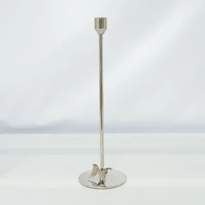 Ljusstake (Silverfärgad) från Gynning Design