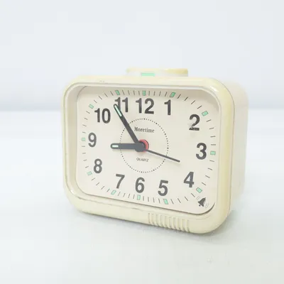 Bordsklocka (Beige)