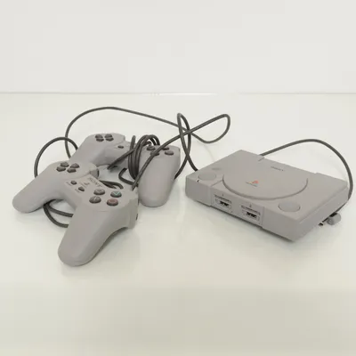 Game console (Gray)