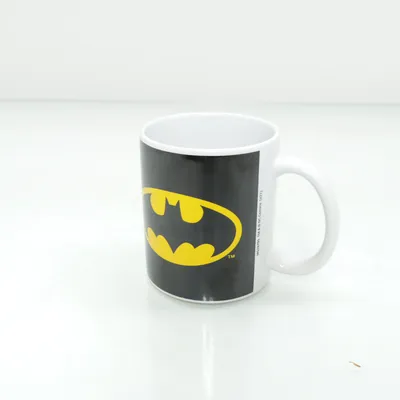 Mugg (Svart, Gul, Vit) från DC Comics