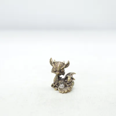 Beeldje (Goud)