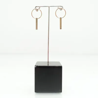 Örhängen (Guldfärgad) Okänd metall