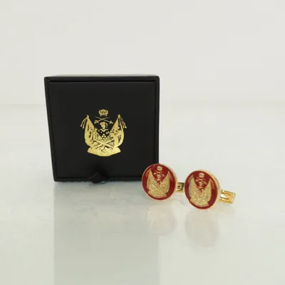 Manchetknopen (Goud, Rood) Onbekend materiaal