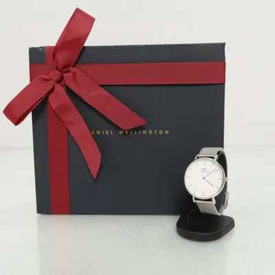 Armbandsur (Svart, Silverfärgad) från Daniel Wellington