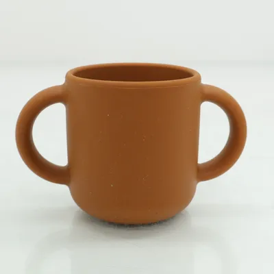 Sippy cup (Brown) from Liewood