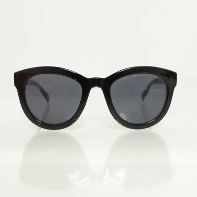 Solglasögon (Svart) från Bik Bok