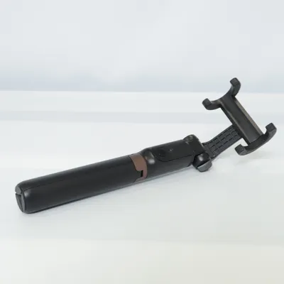 Selfiestick (Svart) från Linocell