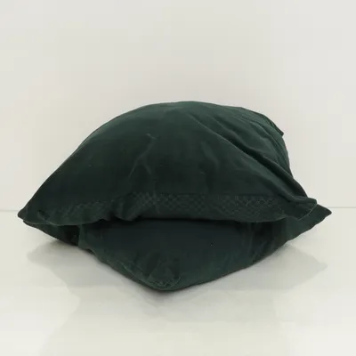 Prydnadskudde (Grön) från Mio Polyester