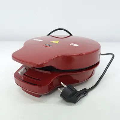 Wafelijzer (Rood) van Ambiano