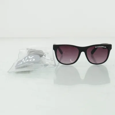 Sunglasses (Black) from Geggamoja