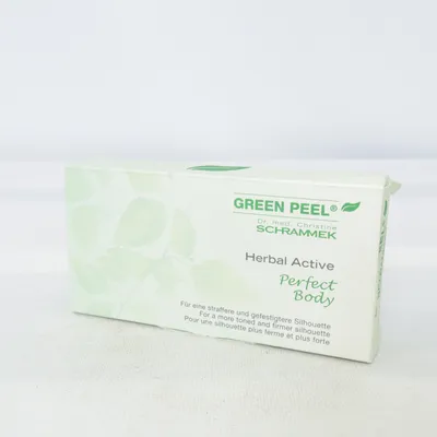 Kit de soins pour la peau (Vert) de Dr. med. Christine Schrammek