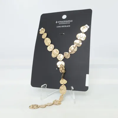 Collier (Long Necklace) de Stradivarius Métal inconnu