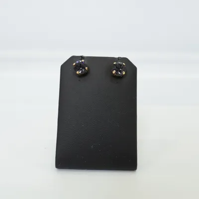 Örhängen (Svart, Guldfärgad) från Caroline Svedbom Okänd metall