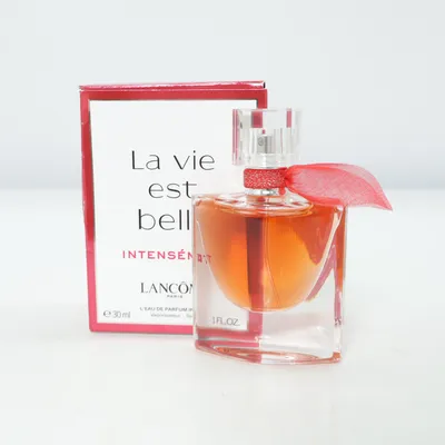 Eau de parfum (La vie est belle INTENSEMENT) fra Lancôme