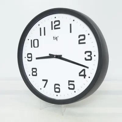 Wall clock (Black, White) from Tiq