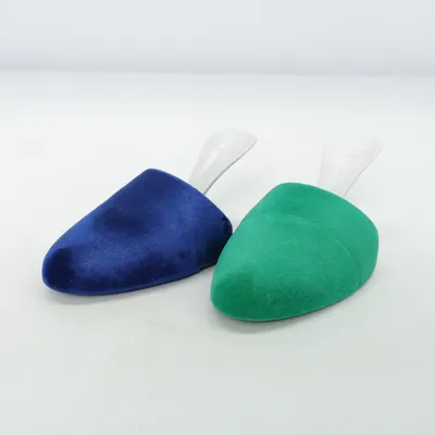 Boot tree (Blue, Green) from Delta