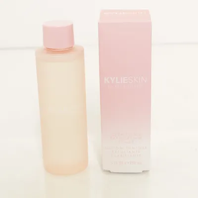 Toner från Kylie Skin