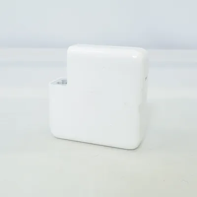 Computer charger (White) from Apple