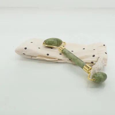 Face massage tool (Green, Gold) from Moshi Moshi Mind