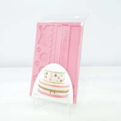 Baking set (Pink) from Wilton