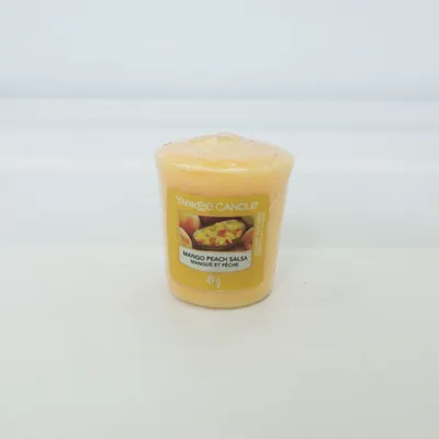 Duftlys (Mango Peach Salsa) fra Yankee Candle