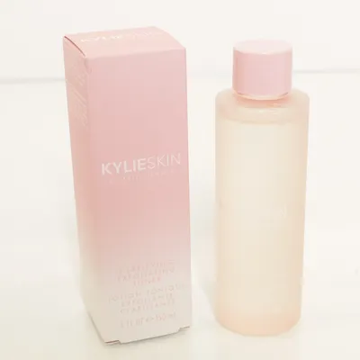 Toner från Kylie Skin
