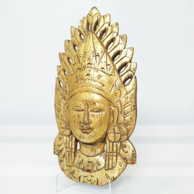 Wall relief (Gold)