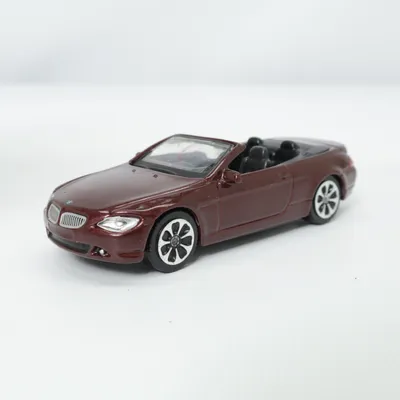 Voiture jouet (BMW 645 Ci) de Burago