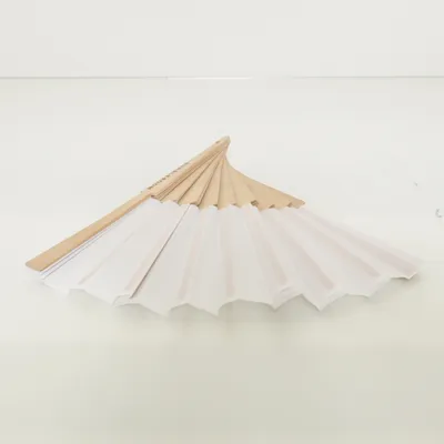Solfjäder (Vit, Beige) från Bubbleroom