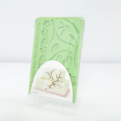 Baking set (Green) from Wilton