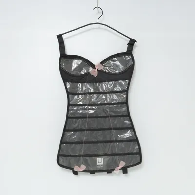 Wardrobe fittings (Black) from Umbra