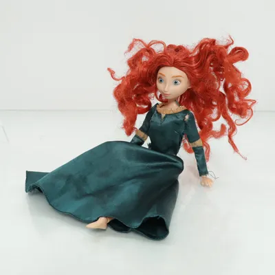 Docka (Grön, Röd, Guldfärgad) från Disney