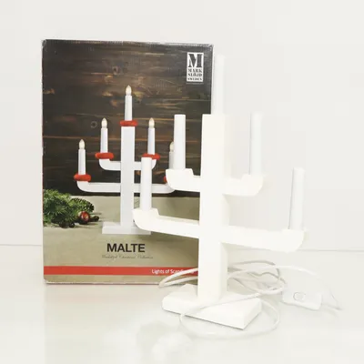 Elektrisk adventsljusstake (Vit) från Markslöjd