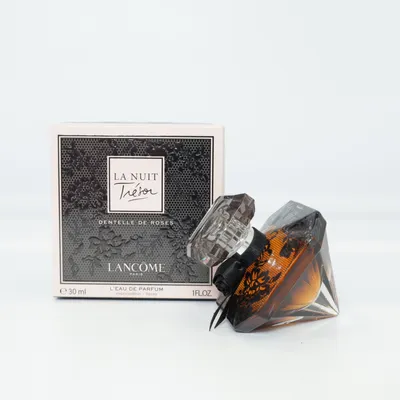 Eau de Parfum (LA NUIT Trésor DENTELLE DE ROSES) från Lancôme