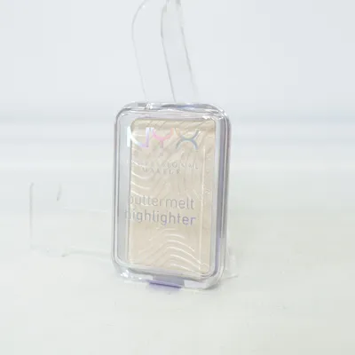 Highlighter (Buttermelt Highlighter) van NYX Professional Makeup