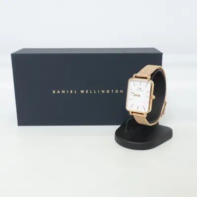 Wristwatch (Gold) from Daniel Wellington